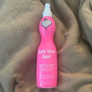 Rock your hair - Get a lift volumizing spray for fine hair